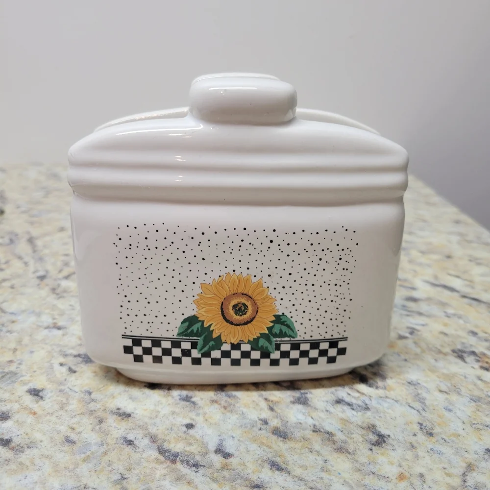 SOLD                                     Country Sunflower Ceramic Napkin Holder - Picture 5 of 5